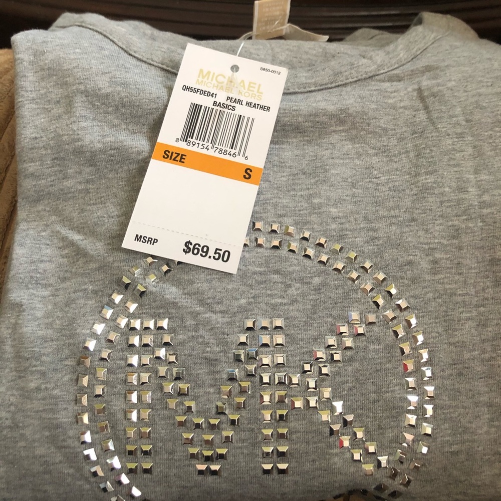 Michael Kors logo top